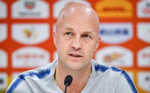 世界杯高清赛事直播app下载平台-小克鲁伊夫：赢下广州城摆脱压力 在场上证明自己